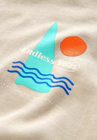 Non selezionato, stone endless seas
