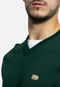 KLOUT BASIC PICO - Jersey de punto - green