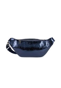 Marsupio in ecopelle blu navy con finitura lucida, scomparto principale con zip e tracolla regolabile. Forma curva e texture liscia.
