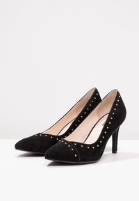 KIOMI Klasické lodičky - black