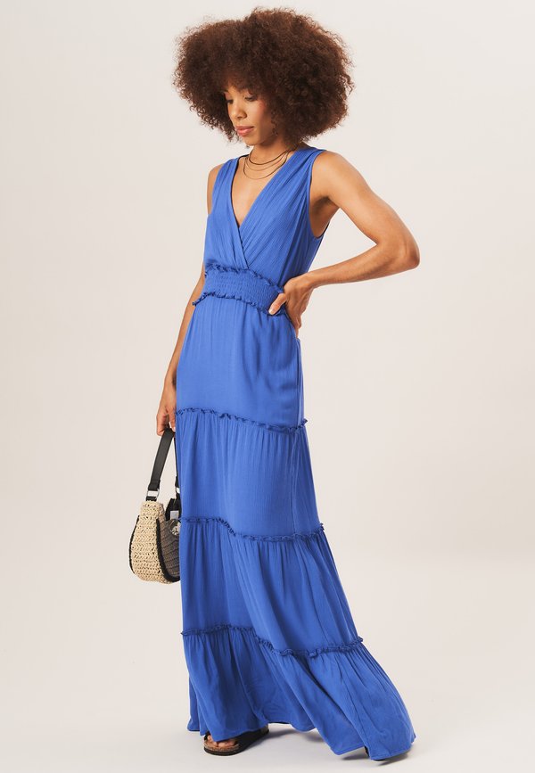 SHIRRED WAIST WRAP TIERED - Maxi dress2