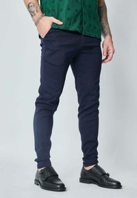 FRILIVIN CLASSIQUE UNI - Chino - bleu marine