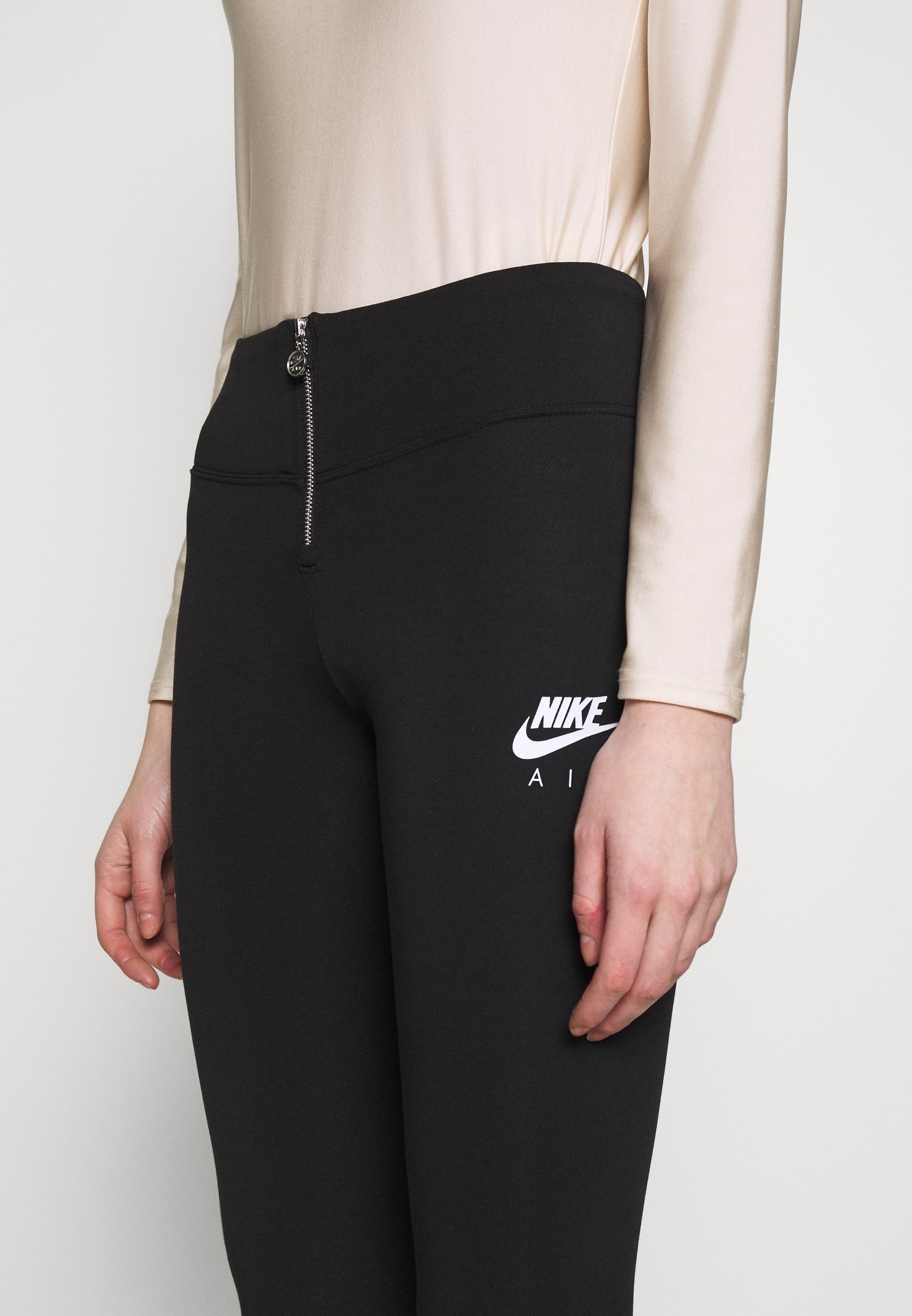 nike air zipper front leggings in black