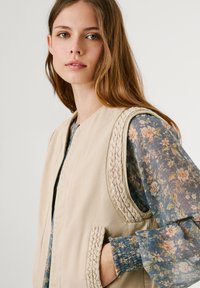 Pepe Jeans SAURA VEST - Vesta - stone beige