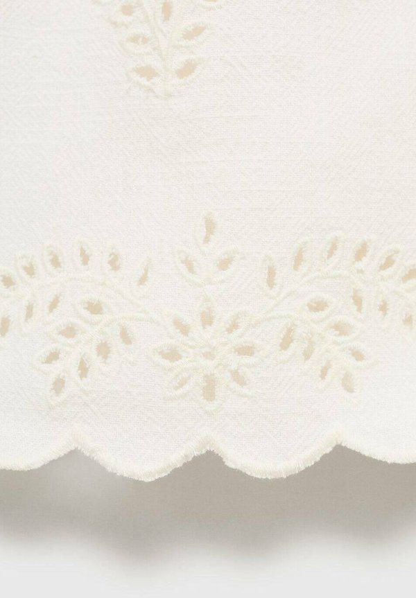 MET BRODERIE ANGLAISE - Trousers - ecru2