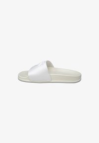 Selezionato, white