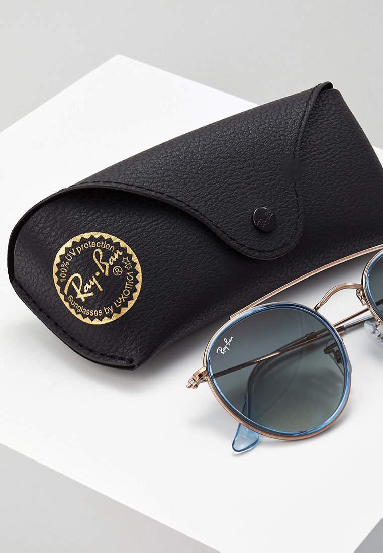 ray ban grey gradient dark grey