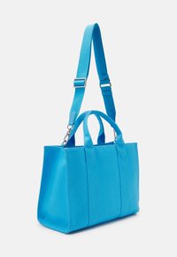 KARL LAGERFELD SQUARE MEDIUM TOTE - Rankinė - ciel blue