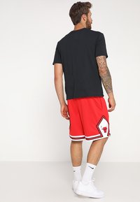 Nike Performance CHICAGO BULLS NBA SWINGMAN SHORT ROAD Kurze