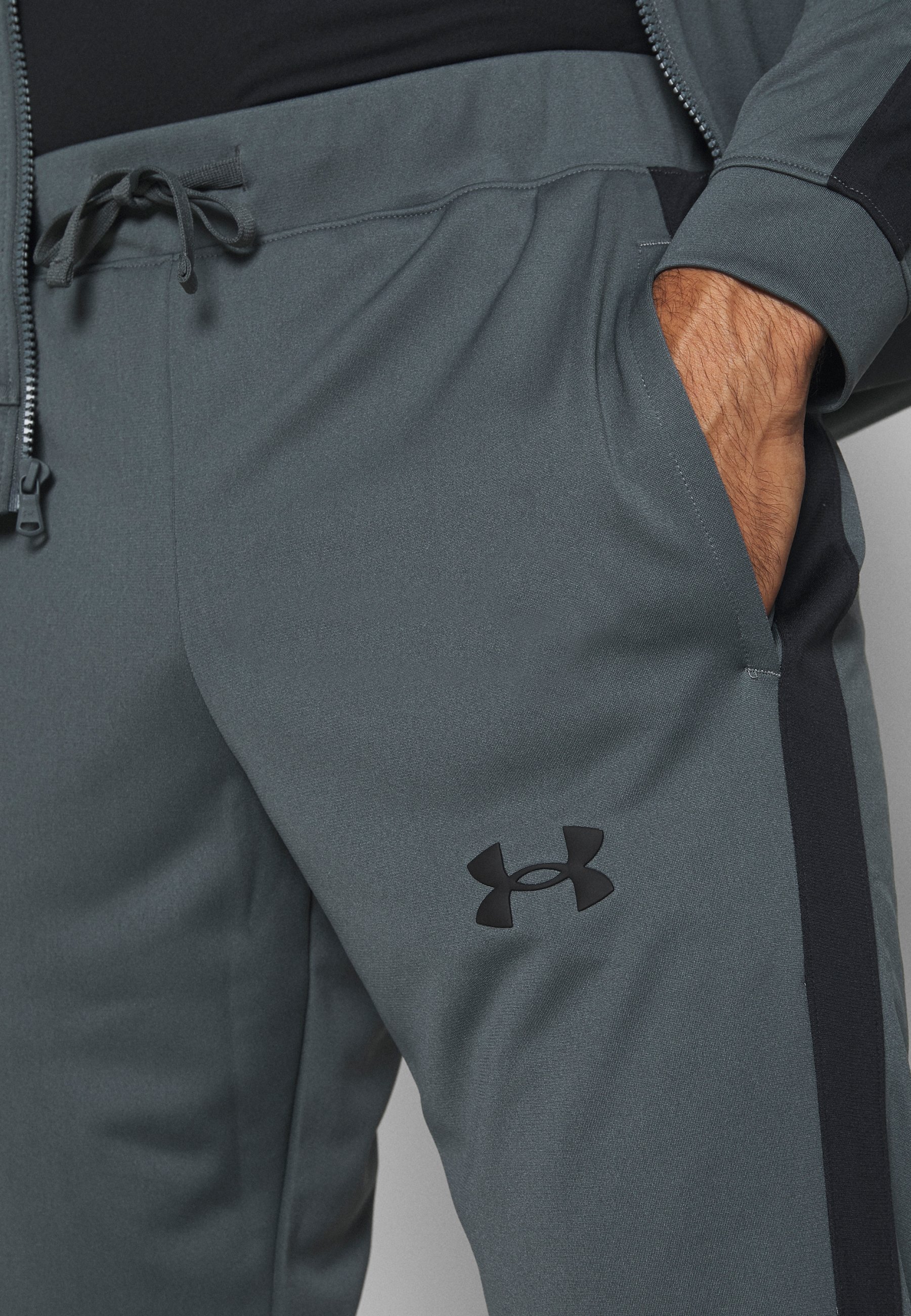 Men EMEA - Tracksuit Men EMEA - Tracksuit
