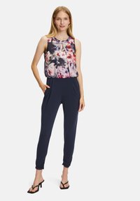 Vera Mont MIT CUT OUTS - Jumpsuit - rosé dark blue