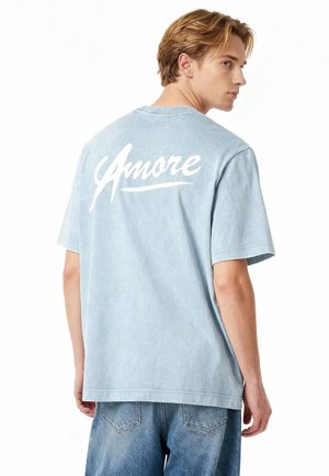 AMORE BACK PRINT HEAVYWEIGHT - T-shirts print - washed blue