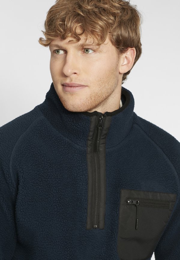 IDTrout - Fleece jumper4