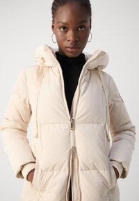 Mos Mosh SQUARE COAT - Manteau en duvet - wood ash