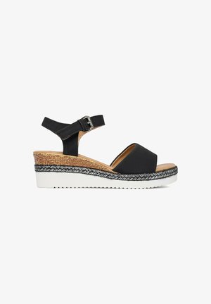 Jenny, Alpargatas - black