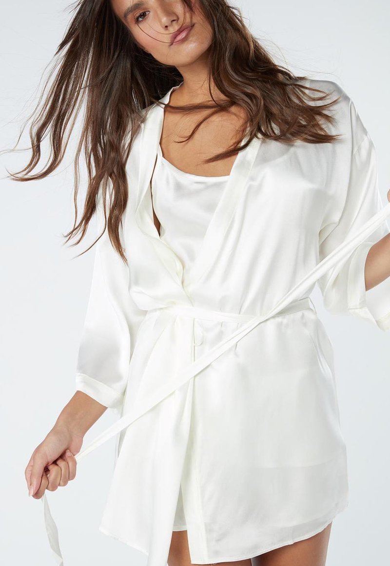 bademantel damen intimissimi