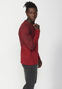 Koroshi Top s dlhým rukávom - rojo   red