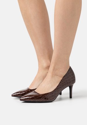 Classic heels - brown