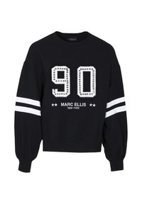 Felpa nera con colletto rotondo, maniche sovradimensionate, righe bianche e grafica con borchie "90". Presenta il logo "MARC ELLIS NEW YORK".