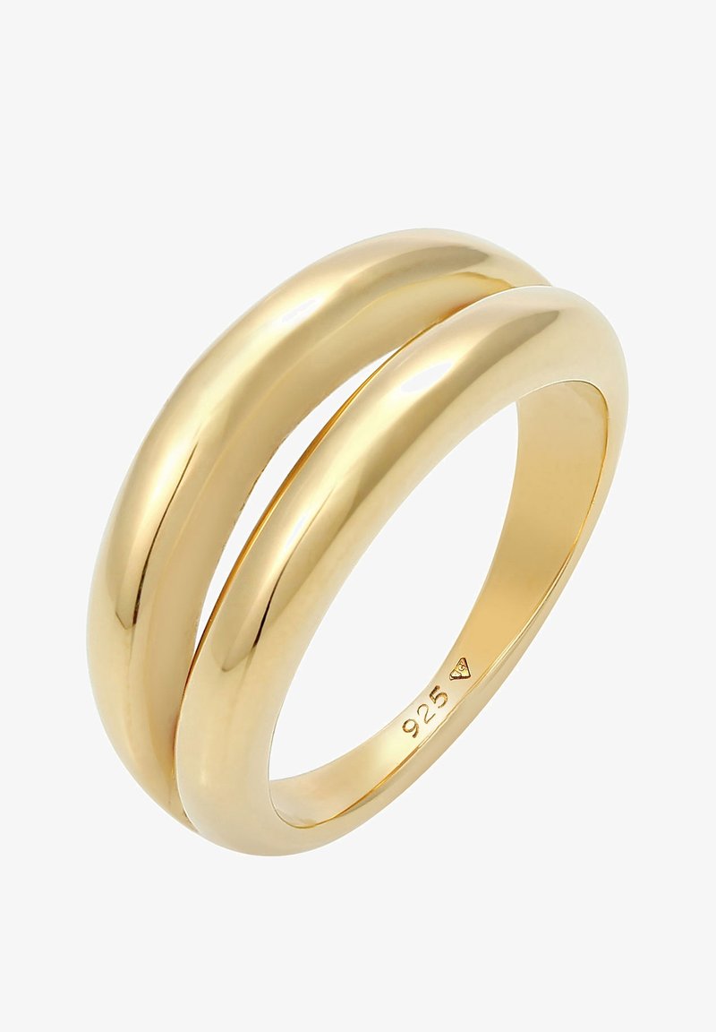 Bague lisse et brillante de couleur dorée avec un design à double anneau, estampillée "925" indiquant une base en argent sterling.