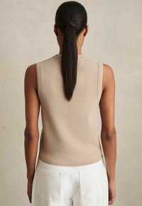 Reiss REGULAR FIT - GAIA THROUGH - Waistcoat - neutral