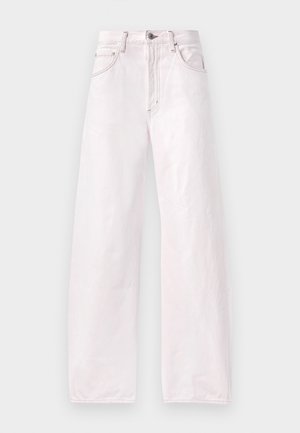 Jeans de perna larga em denim rosa claro, com cintura alta, design de cinco bolsos e detalhes de costura sutis ao longo das costuras.