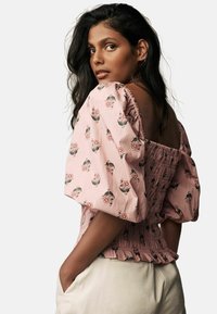 Laura Ashley PUFF SLEEVE SHIRRED REGULAR FIT - Palaidinė - pink swerford floral