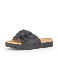 Svart glidsandal med knuten syntetisk ovandel, en bred rem och en vadderad innersula på en texturerad gummisula.