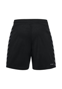 Zwarte sportshorts met elastische tailleband, grijze chevronstrepen op de zijkanten en klein "BEECOOL"-logo op het onderste rechterbeen.
