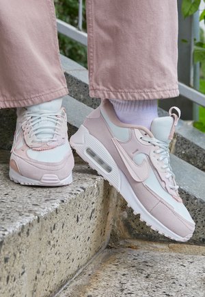 Nike Sportswear W AIR MAX 90 FUTURA - Sneakers - summit white/soft pink/barely rose/pink oxford/white