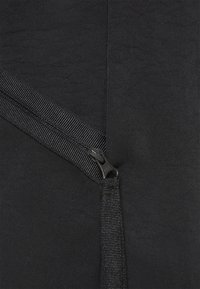 Nike Sportswear Tygbyxor - black