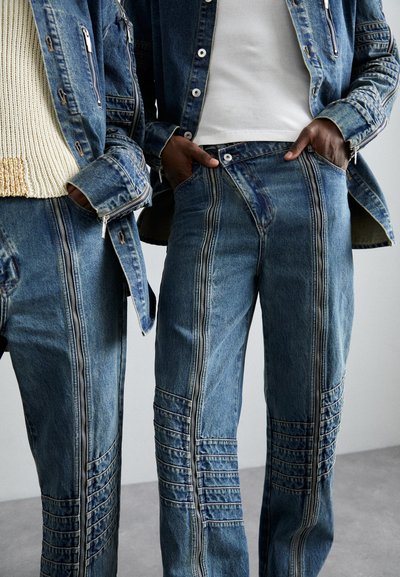 Feng Chen Wang SEAMING PANTS UNISEX - Straight leg jeans - blue