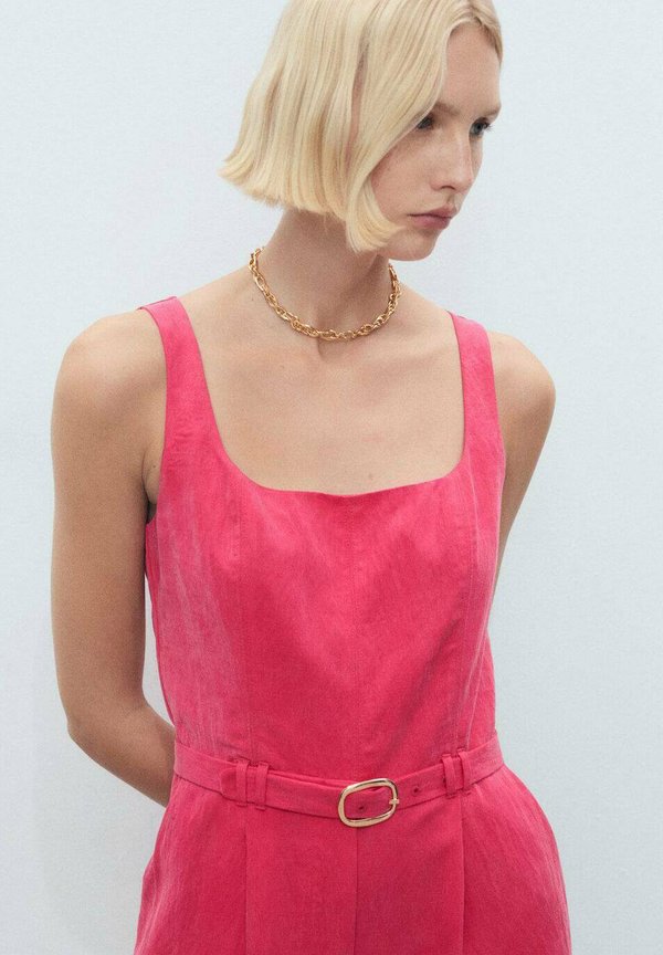 LIONELA - Jumpsuit - strawberry4