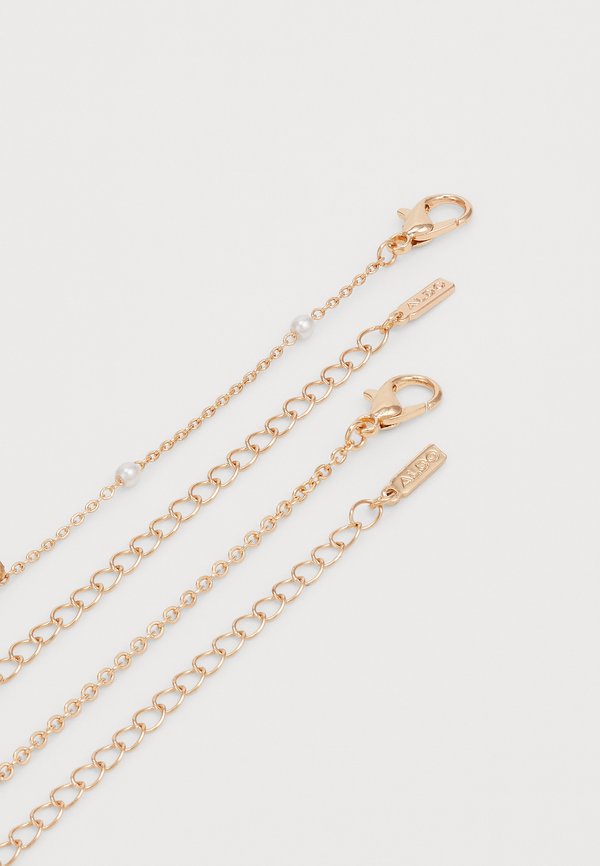 VERYBERRY SET - Necklace3