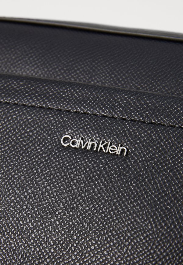 MUST CAMERA BAG - Handbag2