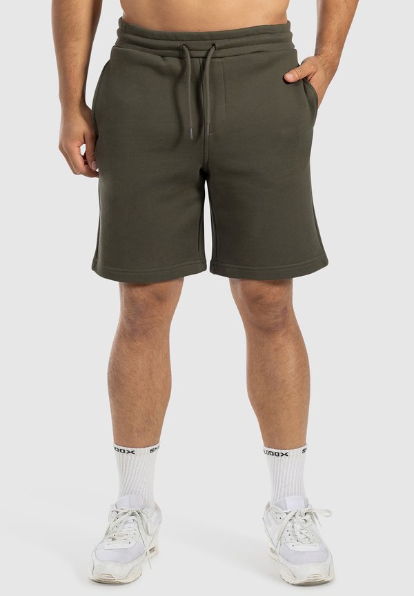 REGULAR FIT COTTON CHAISE - Kurze Sporthose - khaki