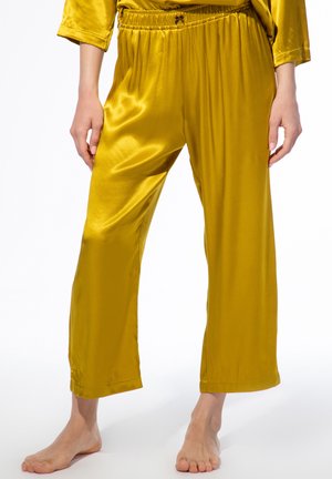 Satin-gelbe Schlafanzughose mit entspannter Passform, elastischem Bund und knöchellanger Schnitt. Glatte, glänzende Textur ohne sichtbare Muster.