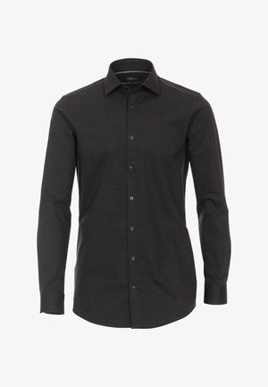 Koszula z długim rękawem w ciemnoszarym kolorze, z klasycznym kołnierzykiem, zapinana na guziki z przodu i o dopasowanym kroju z gładką fakturą.