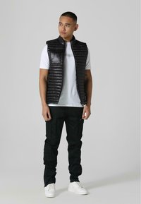 883 Police SHELTER GILETS - Liemenė - black