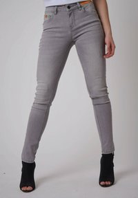 Jean Jamie Topshop Ourlet Dentelé Skinny - Taille 28 (US) - Neuf Sans étiquettes - Style Boyfriend Délavé