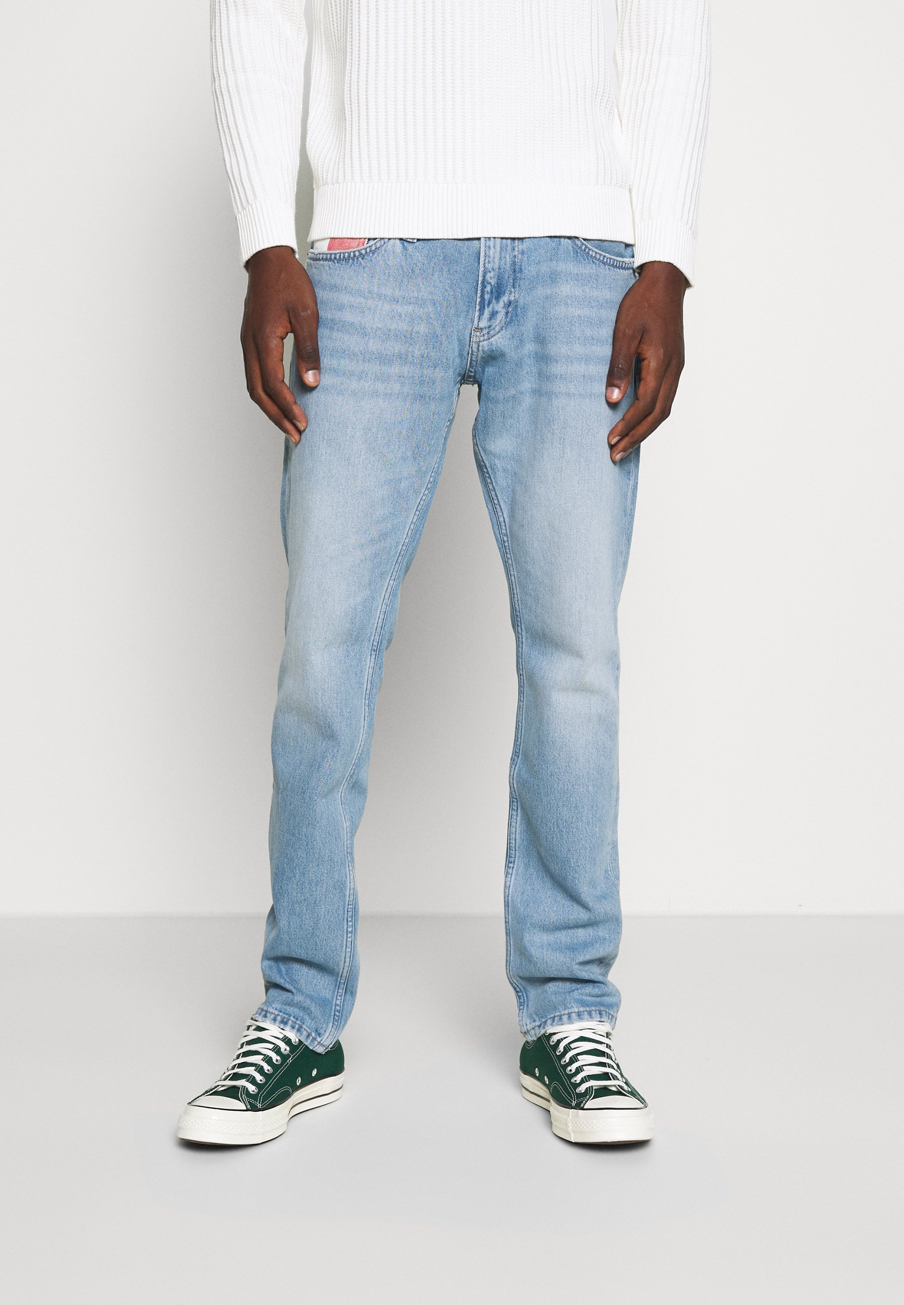 Tommy Jeans SCANTON HERITAGE - Slim fit jeans - light blue/light-blue denim  - Zalando.de