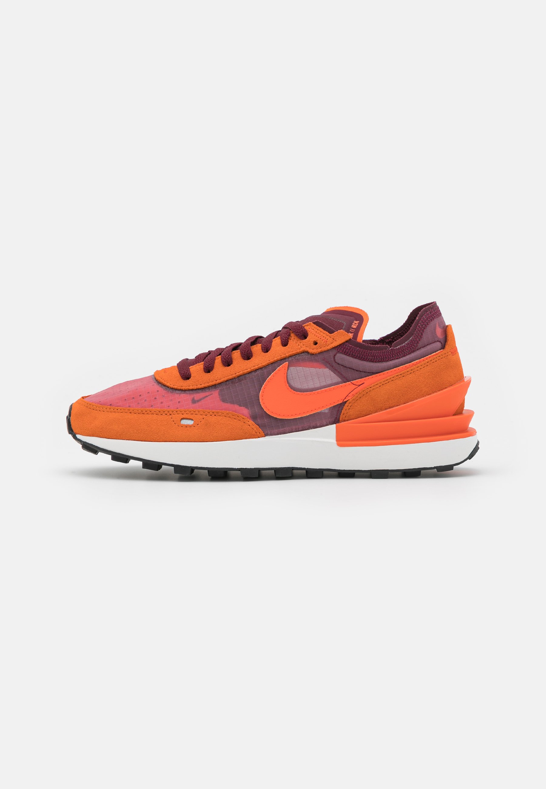 nike trainers with orange