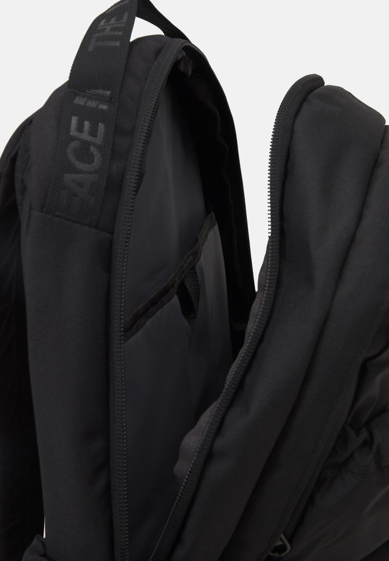 Herren Umhängetaschen | The North Face BOZER BACKPACK UNISEX Tagesrucksack black/schwarz - FY49264 Herren Umhängetaschen | The North Face BOZER BACKPACK UNISEX Tagesrucksack black/schwarz - FY49264