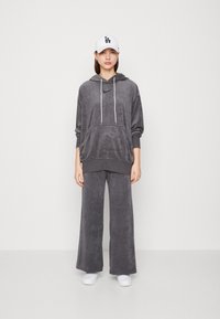 Nike Sportswear HOODIE - Mikina - anthracite/black