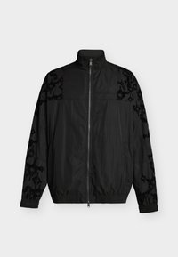 Επιλέχθηκε, black