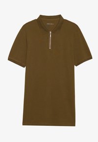 - Koszulka polo