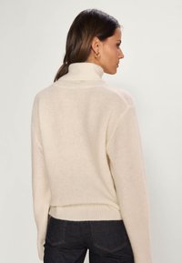 Mos Mosh THORA ROLLNECK - Strickpullover - ecru