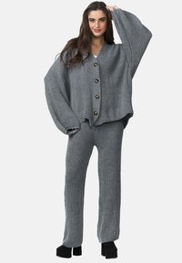 Elara SET - Gilet - grau