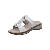 Sandale blanche à bout ouvert avec deux brides réglables, accent métallique décoratif, semelle intérieure beige rembourrée et semelle extérieure marron texturée.