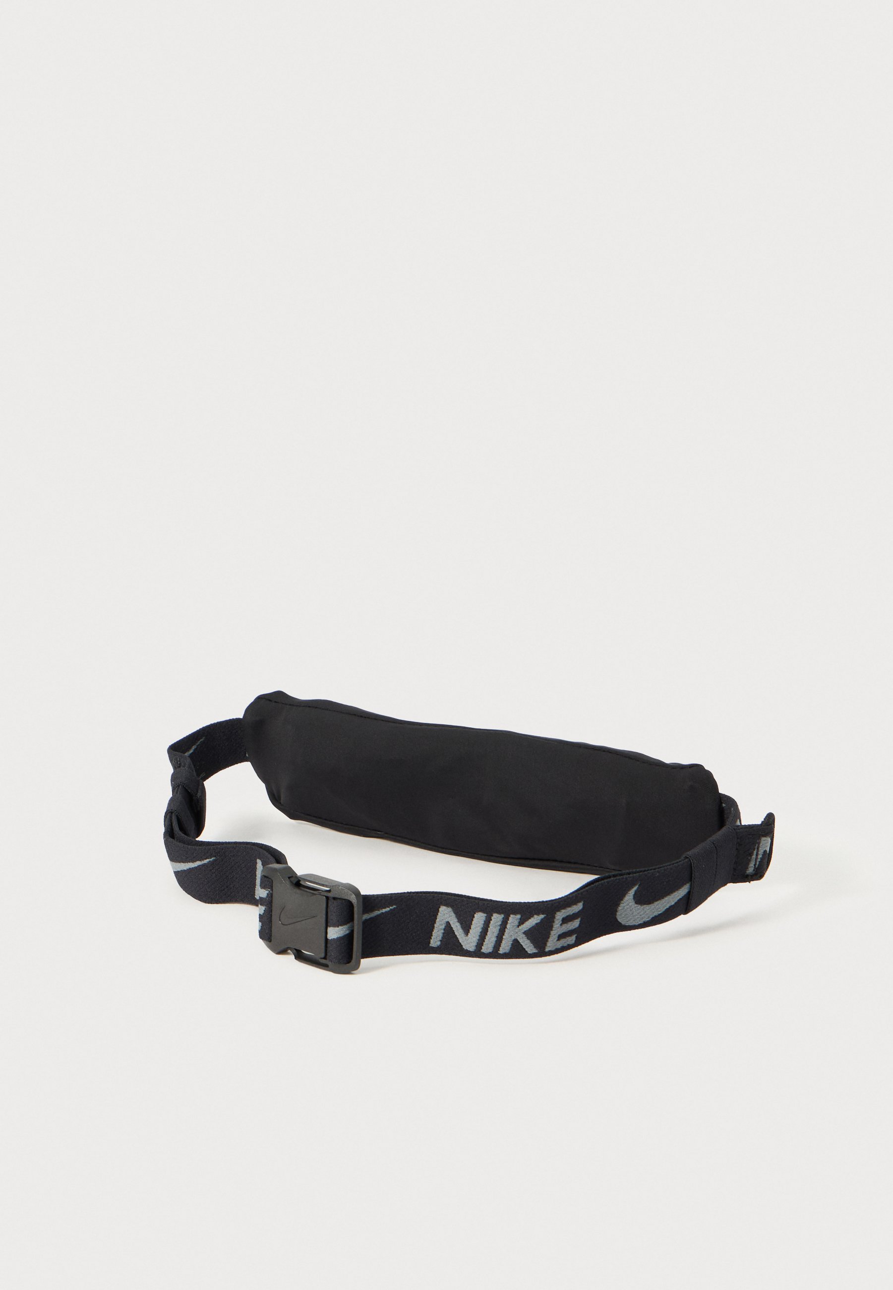 nike running hip pack in black